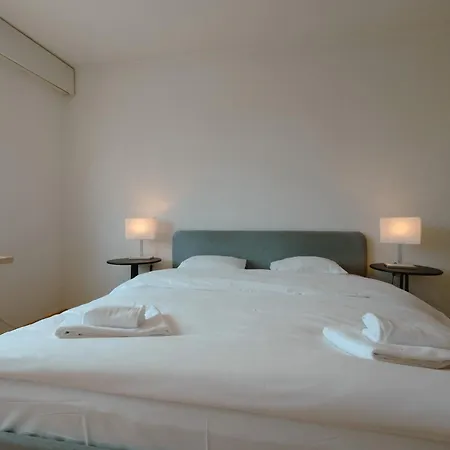 Cozy With Easy Access To